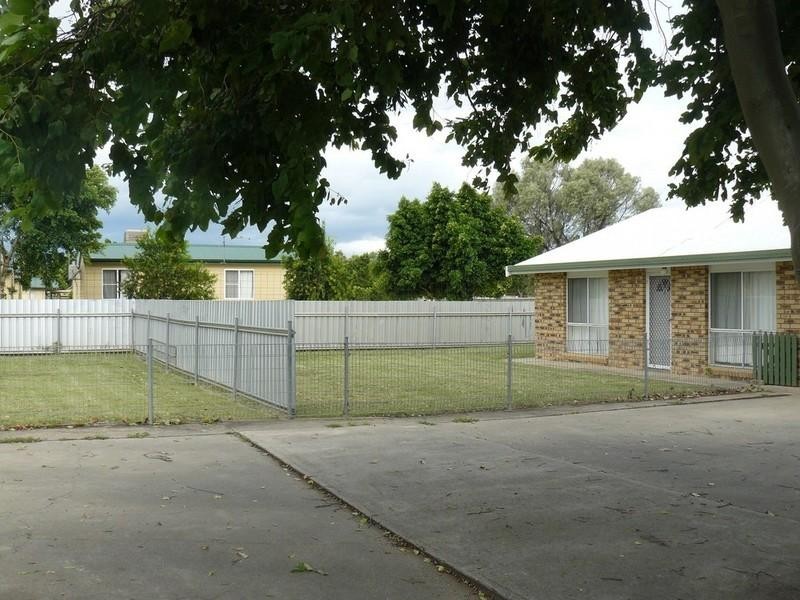 8 Bottlebrush Drive, Moree NSW 2400