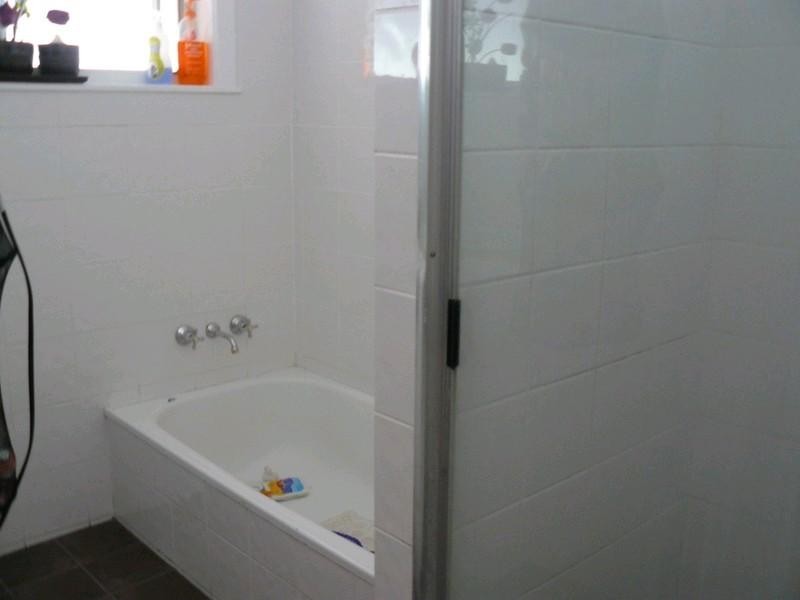 12 Helensvale Avenue, Moree NSW 2400