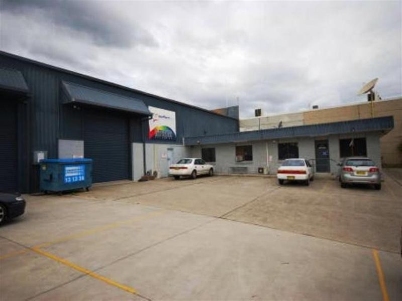 8 Hannabus Place, Mulgrave NSW 2756