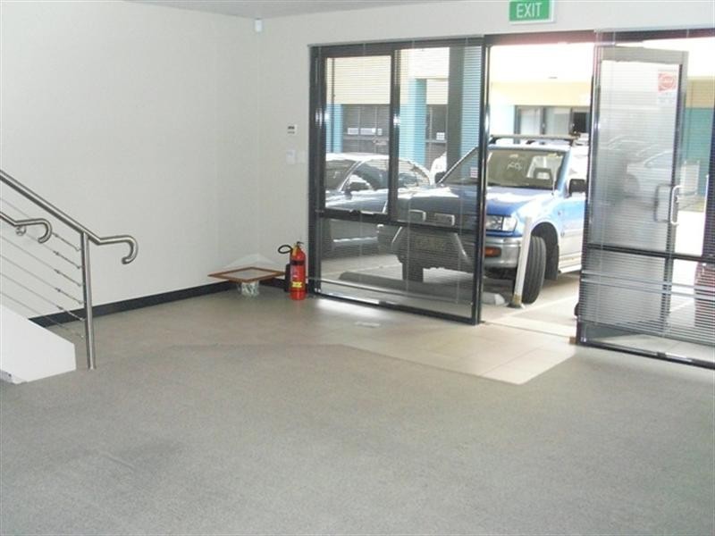 4 Chaplin Drive, Lane Cove NSW 2066