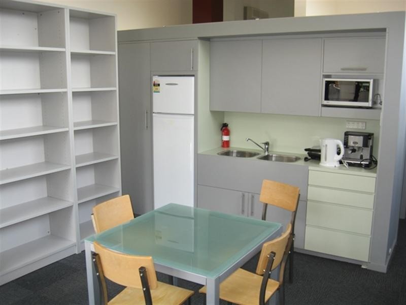 77 Cecil Avenue, Castle Hill NSW 2154