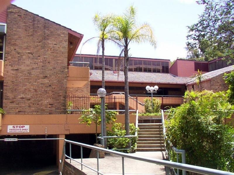 2/33 Ryde Road, Pymble NSW 2073