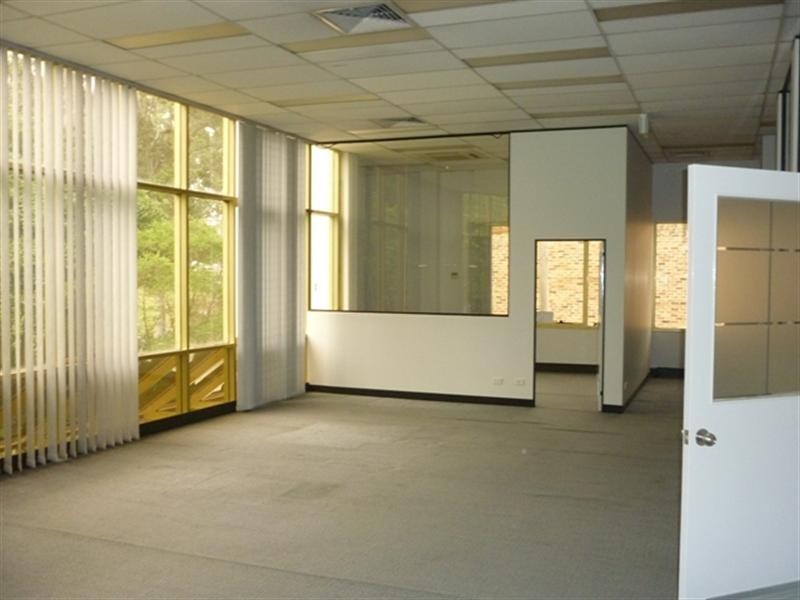 15 Carrington Road, Castle Hill NSW 2154