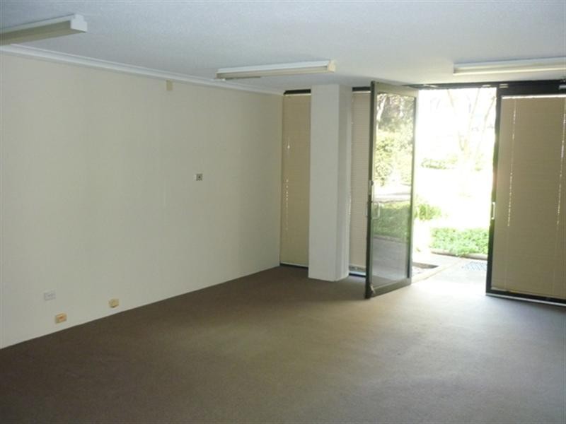 10 Pioneer Avenue, Thornleigh NSW 2120