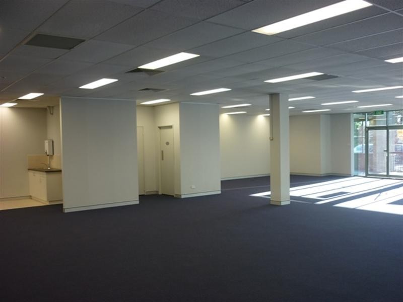 40 Brookhollow Avenue, Baulkham Hills NSW 2153