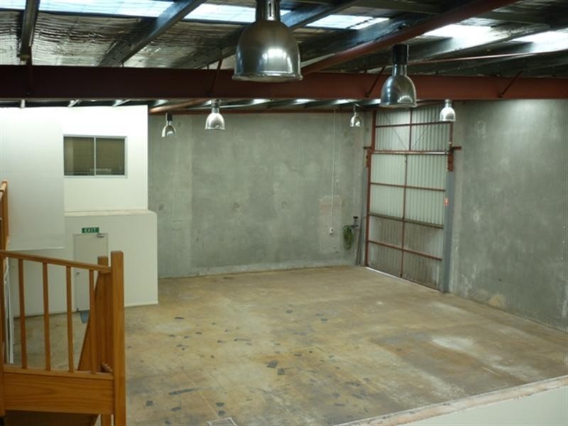 10 Pioneer Avenue, Thornleigh NSW 2120