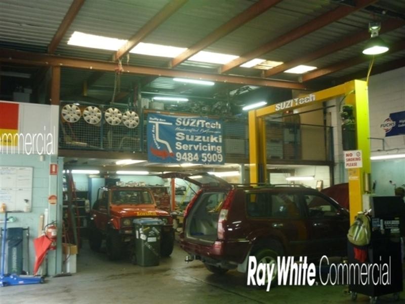 Unit 1, 12 Pioneer Avenue, Thornleigh NSW 2120