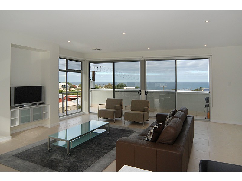 17 Yandra Terrace, Hayborough SA 5211