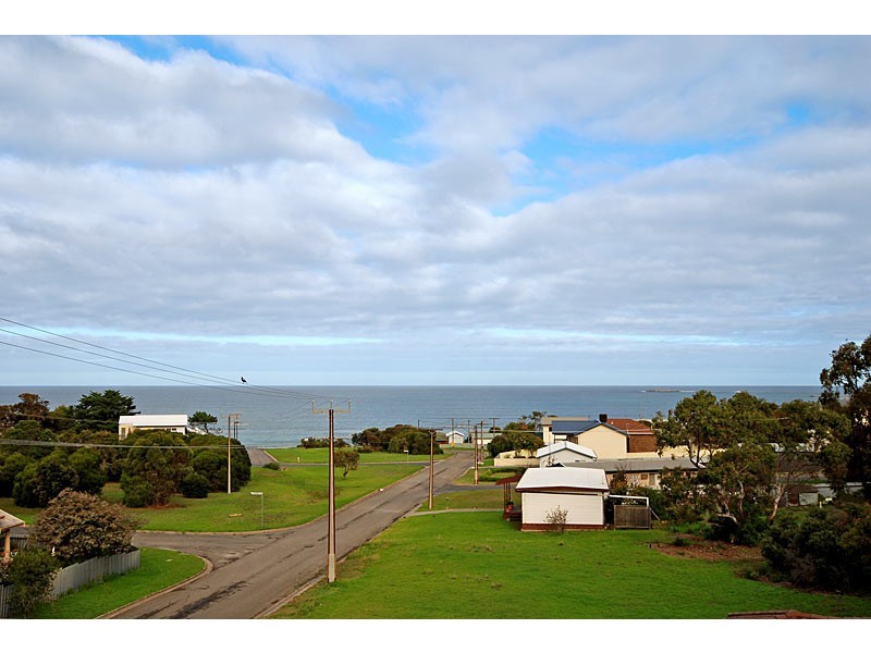 17 Yandra Terrace, Hayborough SA 5211