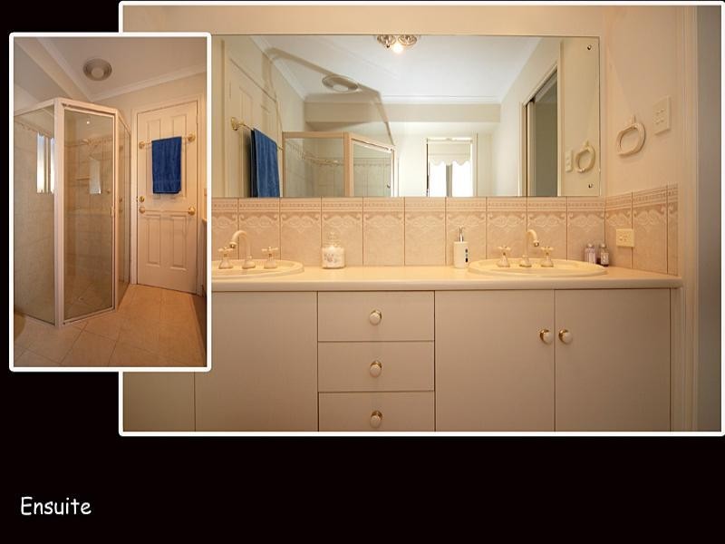 52 Prince Alfred Parade, Hindmarsh Island SA 5214