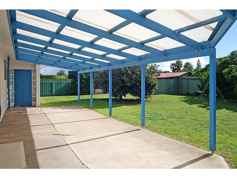 4 Kightley Road, Goolwa Beach SA 5214