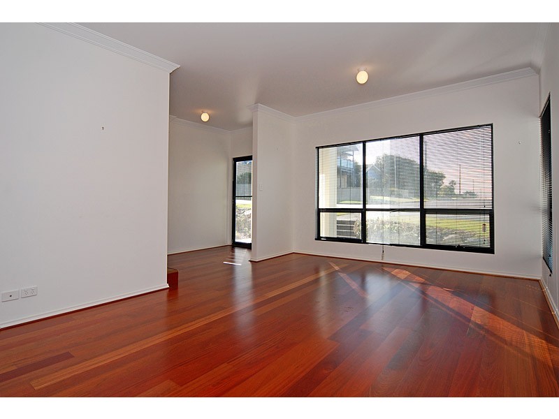 5 Second Avenue, Hayborough SA 5211