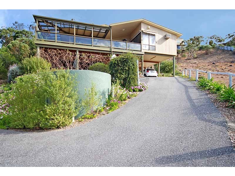 41 Gum Avenue, Victor Harbor SA 5211