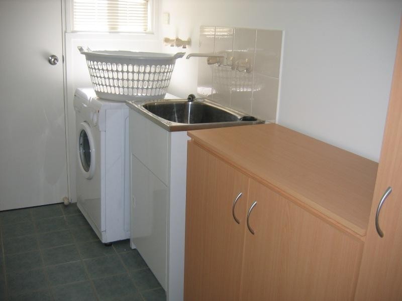 1 Gordon Street, Goolwa Beach SA 5214