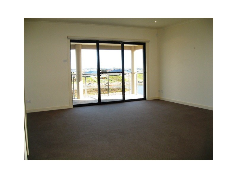 97 Blanche Parade, Hindmarsh Island SA 5214