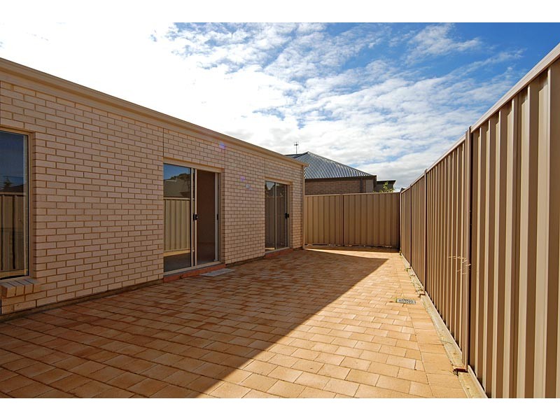 6 Smith Street, Encounter Bay SA 5211