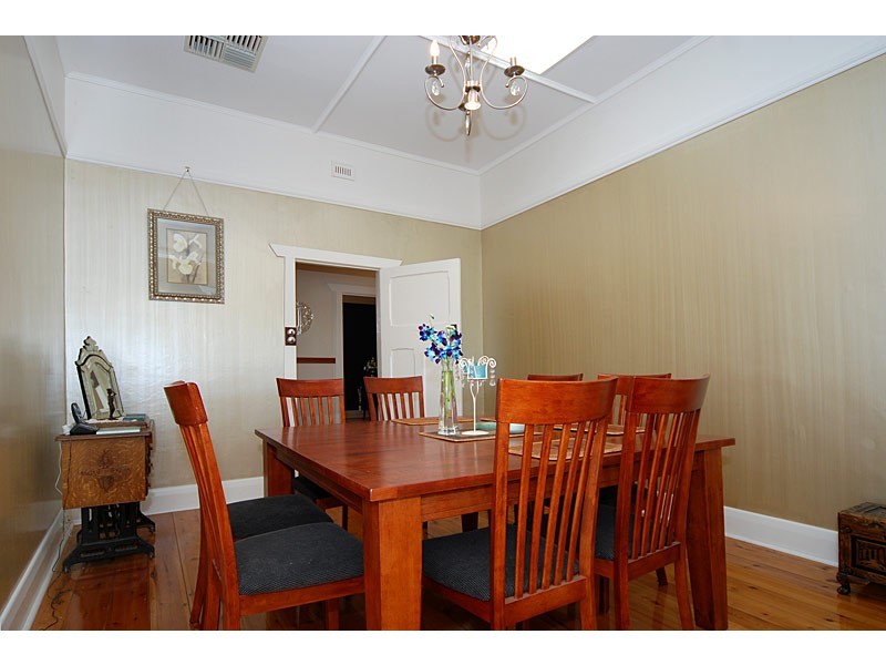 39 Grantley Avenue, Victor Harbor SA 5211