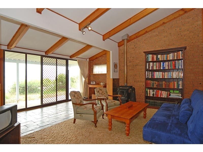 20 Sidney Parade, Hindmarsh Island SA 5214