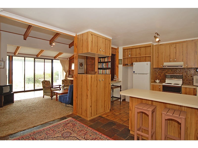 20 Sidney Parade, Hindmarsh Island SA 5214