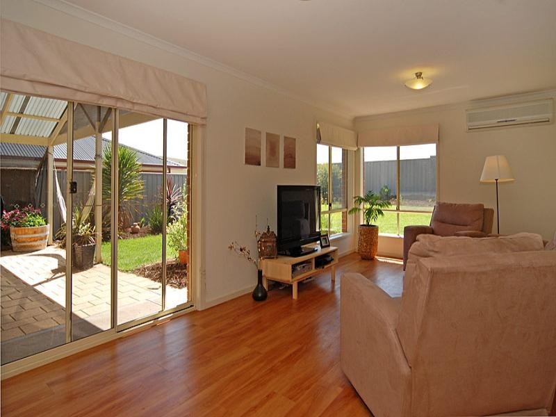 30 Missen Avenue, Hayborough SA 5211