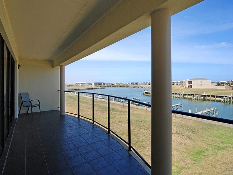 21 Vesta Drive, Hindmarsh Island SA 5214