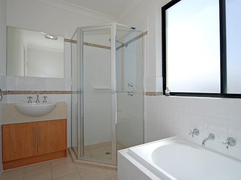 21 Vesta Drive, Hindmarsh Island SA 5214