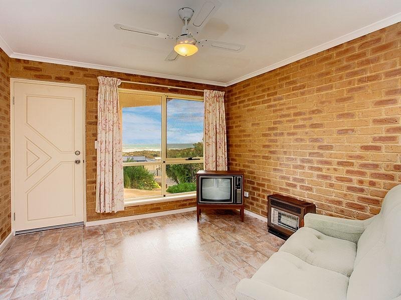 30 Neighbour Avenue, Goolwa Beach SA 5214