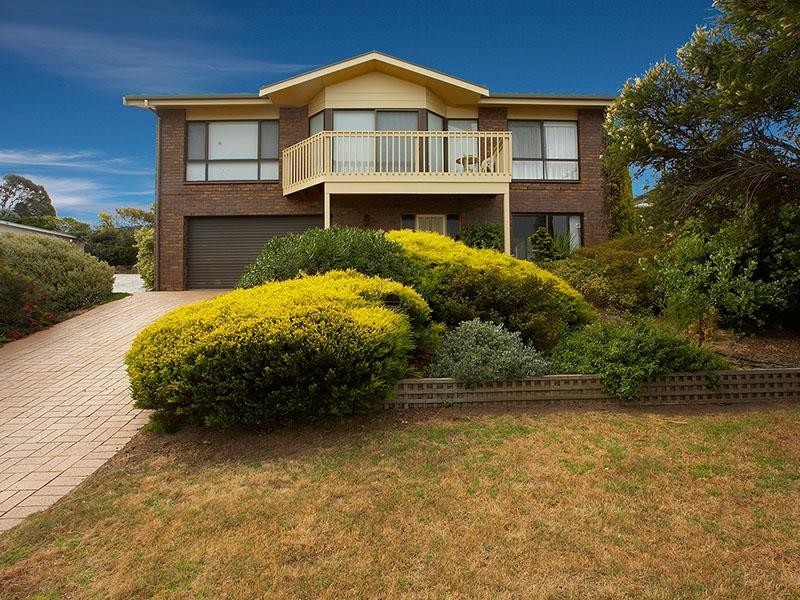 23 Bluffview Road, Victor Harbor SA 5211