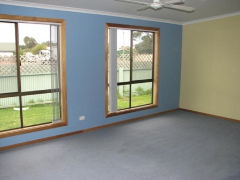 6 Avoca Street, Goolwa SA 5214