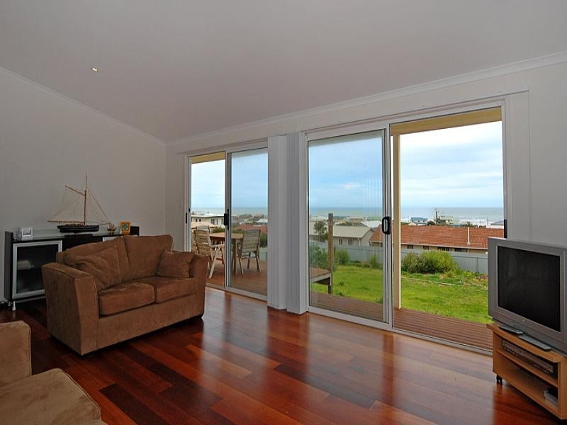 65 Morrison Avenue, Middleton SA 5213