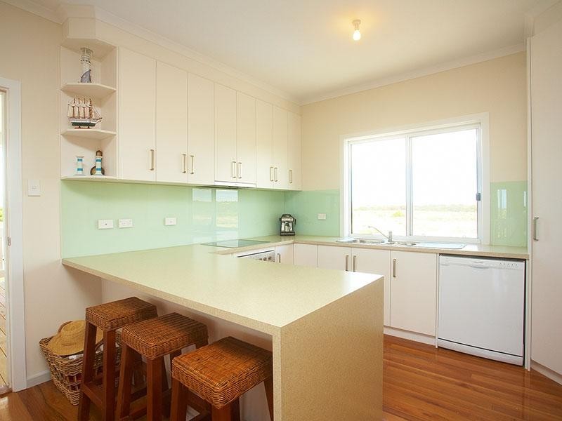 60 Newell Avenue, Middleton SA 5213