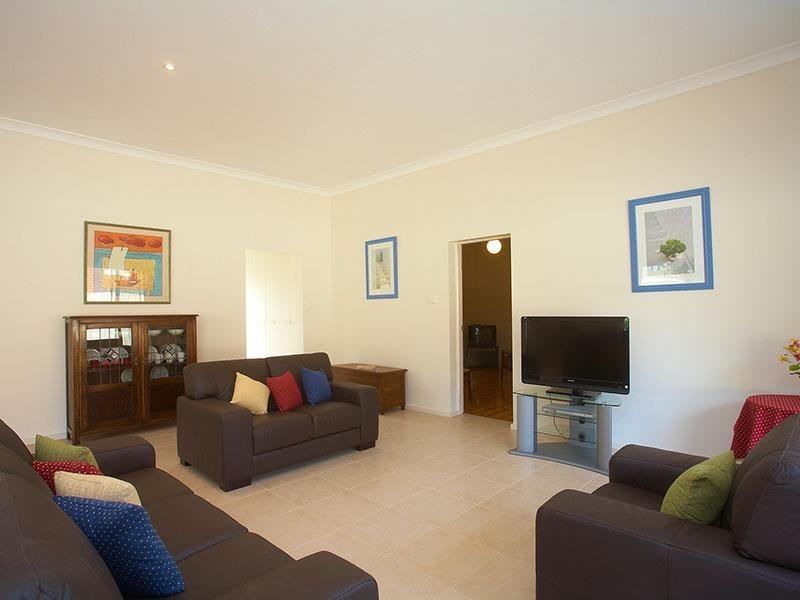 7 Murray Terrace, Port Elliot SA 5212