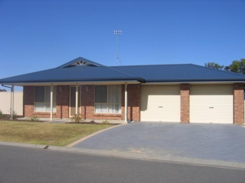 8 Woodrow Way, Goolwa SA 5214