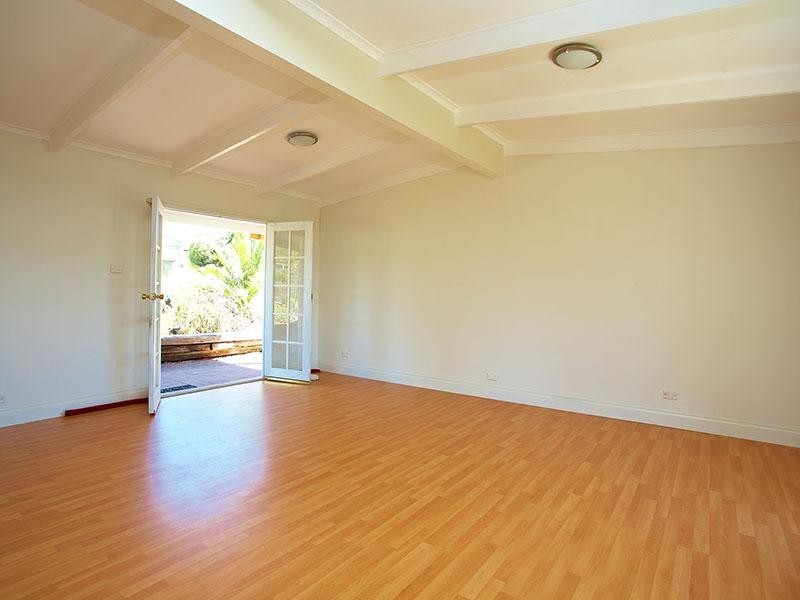 8 Trigg Street, Port Elliot SA 5212