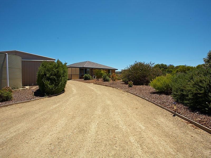 8 Innes Court, Middleton SA 5213