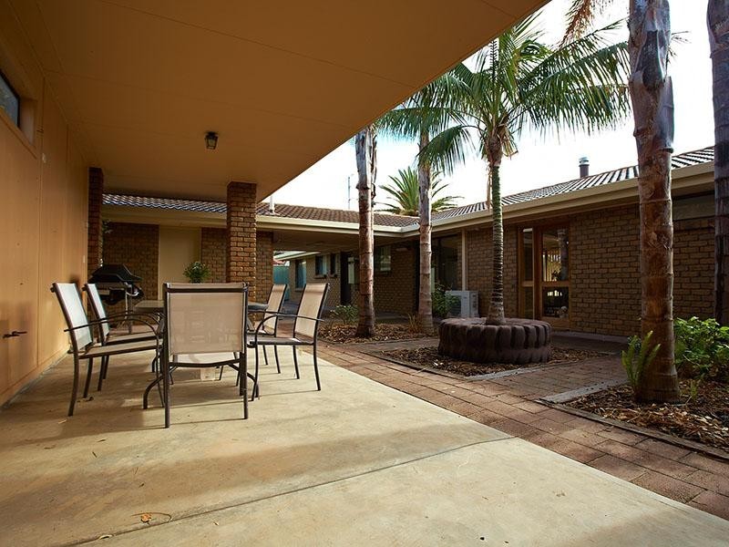 1 Johnston Street, Goolwa North SA 5214