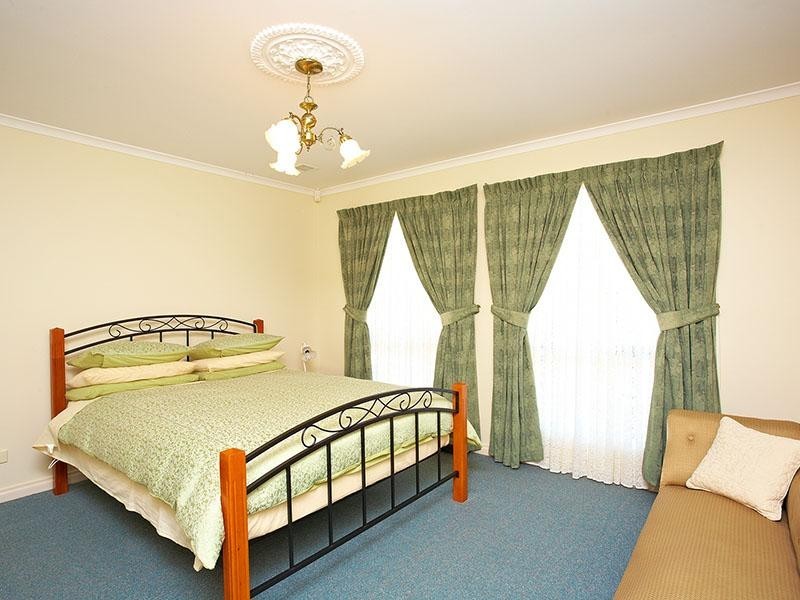 2A Willmett Road, Goolwa Beach SA 5214