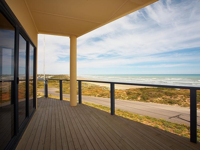 84 Surfers Parade, Middleton SA 5213