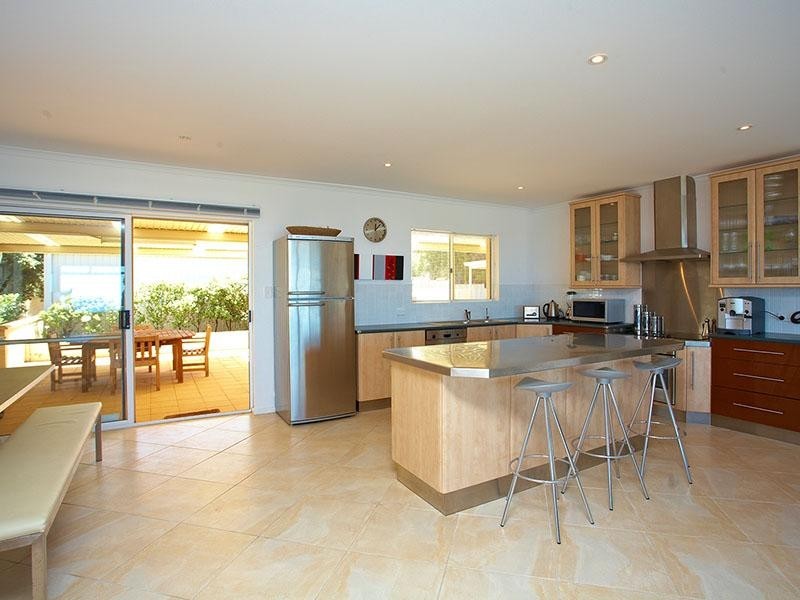 98 Seagull Avenue, Hayborough SA 5211