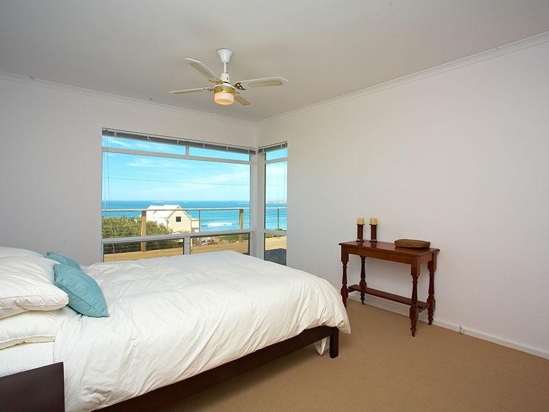 98 Seagull Avenue, Hayborough SA 5211