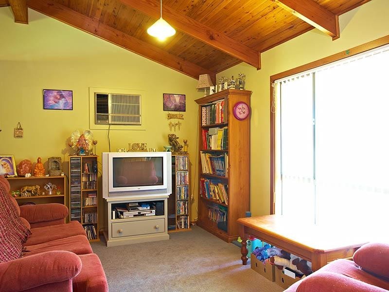 6 Avoca Street, Goolwa SA 5214