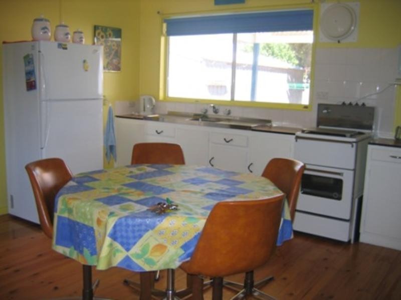 3 Charles Street, Port Elliot SA 5212
