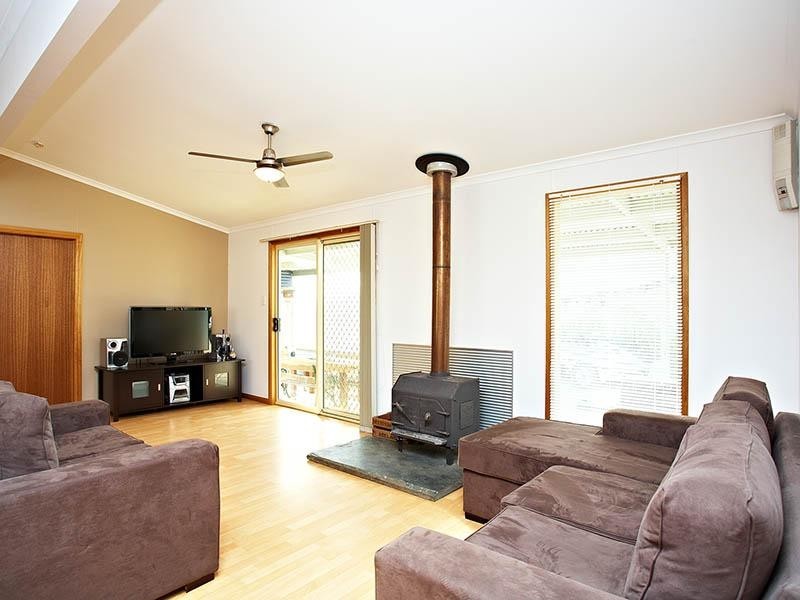 17 Kemp Street, Goolwa Beach SA 5214