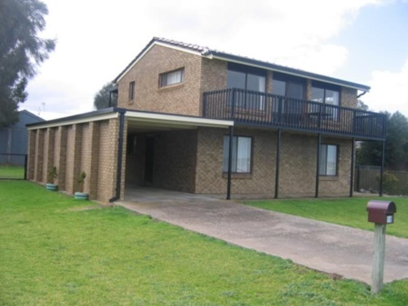 10 Liverpool Road, Goolwa North SA 5214