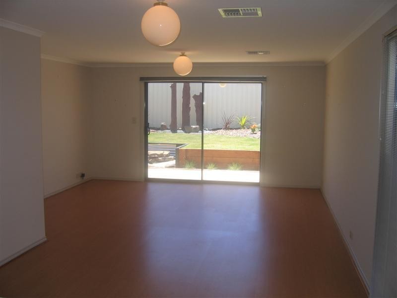 104 Wentworth Parade, Hindmarsh Island SA 5214