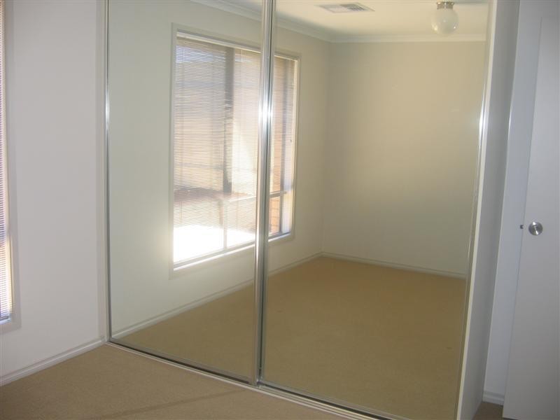 104 Wentworth Parade, Hindmarsh Island SA 5214