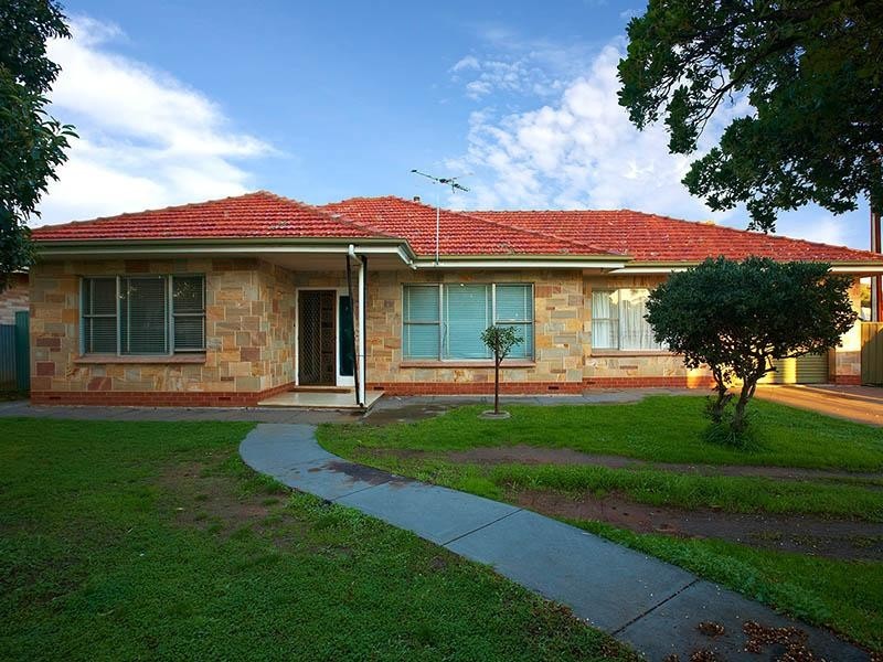 12 Whittlesea Street, Paralowie SA 5108