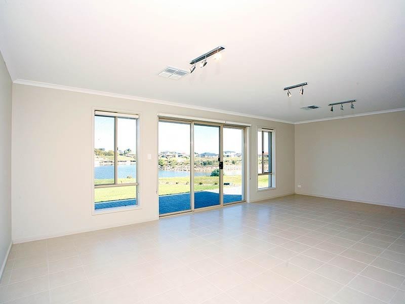 29 Wentworth Parade, Hindmarsh Island SA 5214