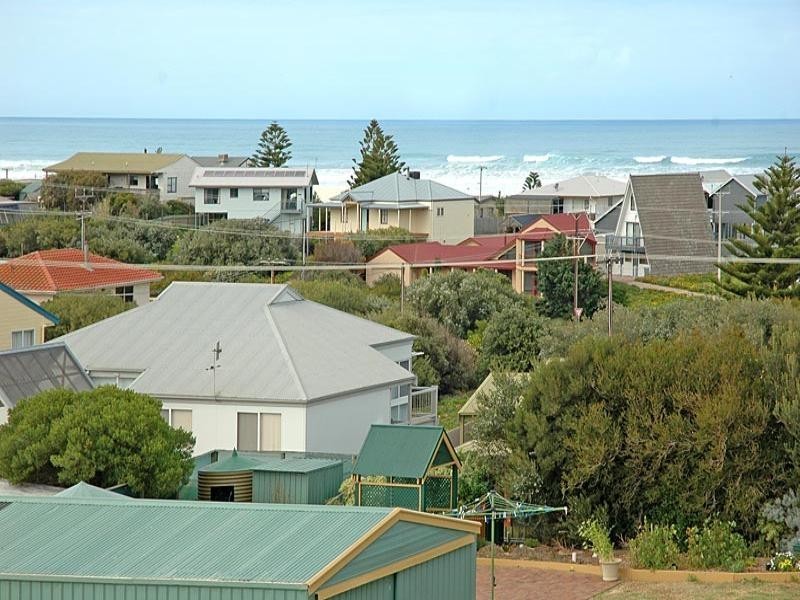 4 Hardy Street, Middleton SA 5213