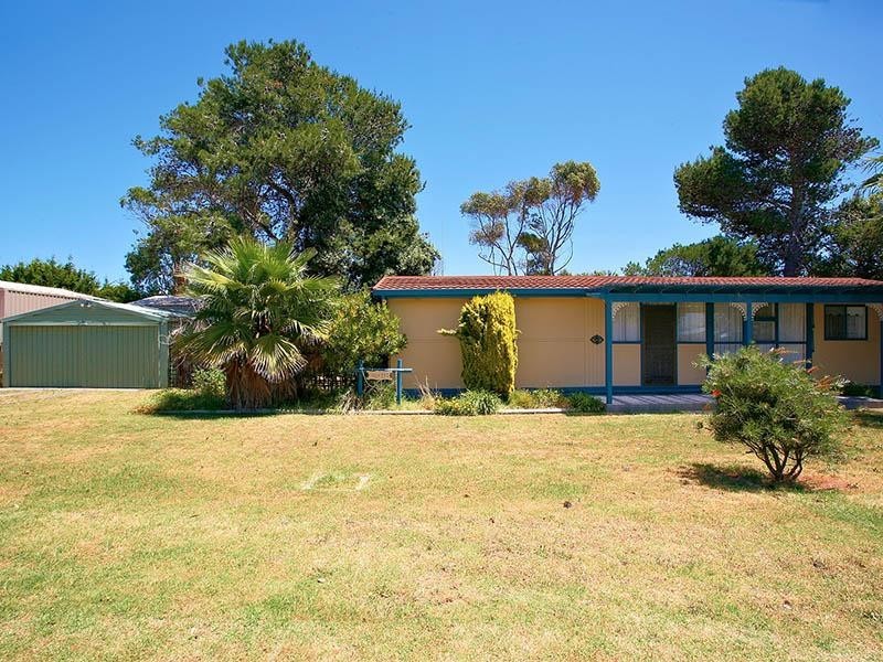 17 Daniel Avenue, Goolwa North SA 5214